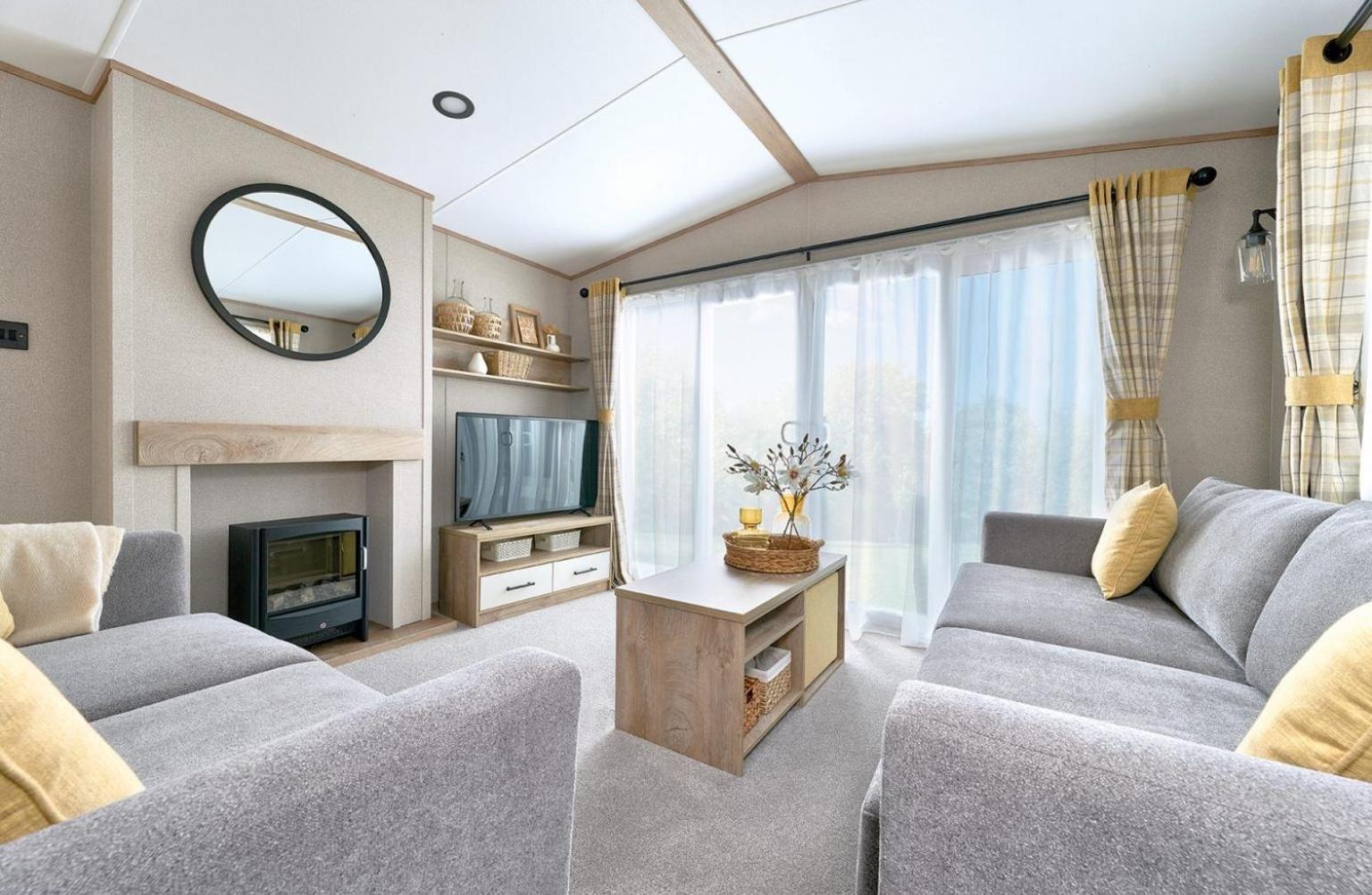 Emma'S Oasis 2-Bedroom Caravan At Durdle Door Sleeps 4 West Lulworth Buitenkant foto